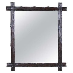 Miroir mural rustique du 19e siècle de Black Forest - sculpté à la main, Autriche vers 1880