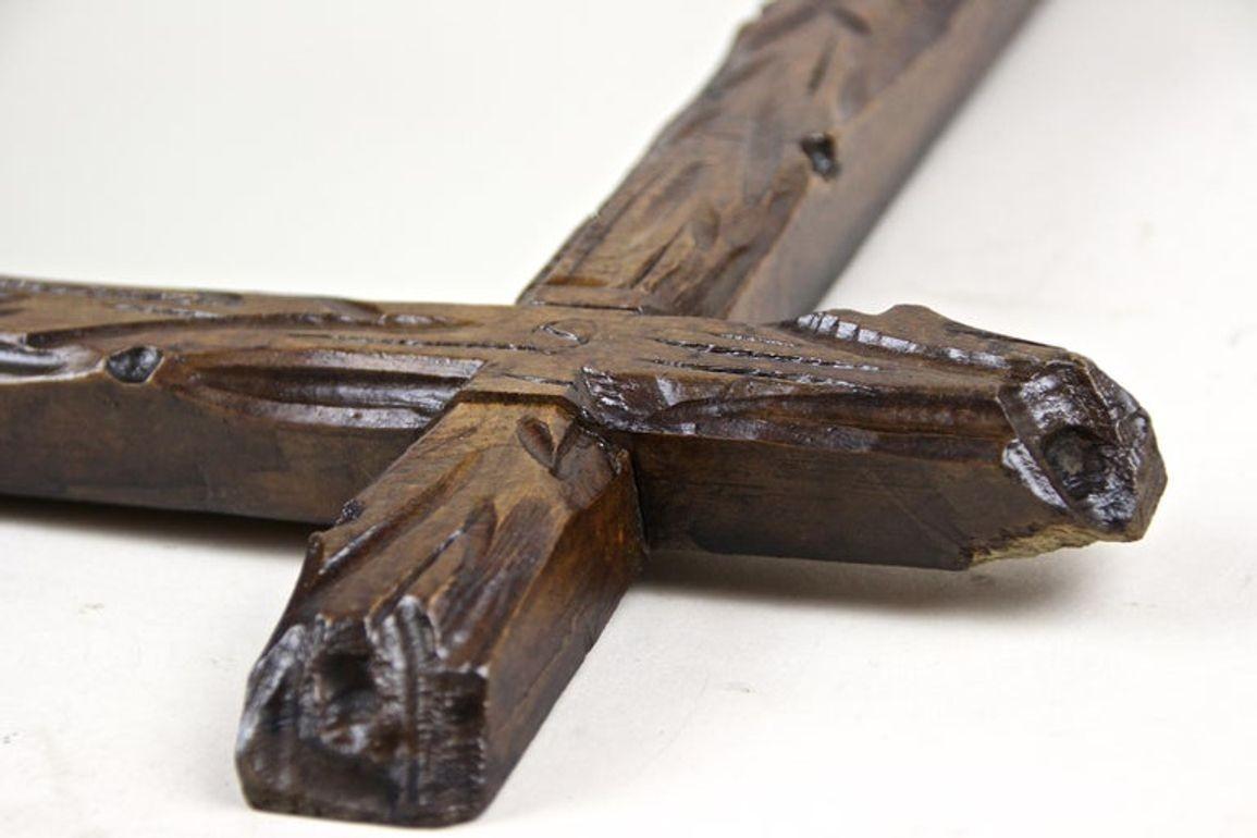 19th Century Rustic Black Forest Wall Mirror - Tree Trunk Design, AT ca. 1880 For Sale 9