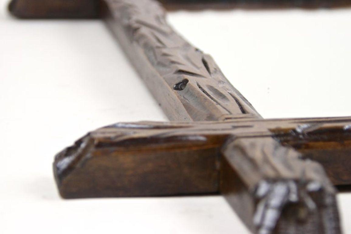 19th Century Rustic Black Forest Wall Mirror - Tree Trunk Design, AT ca. 1880 For Sale 10