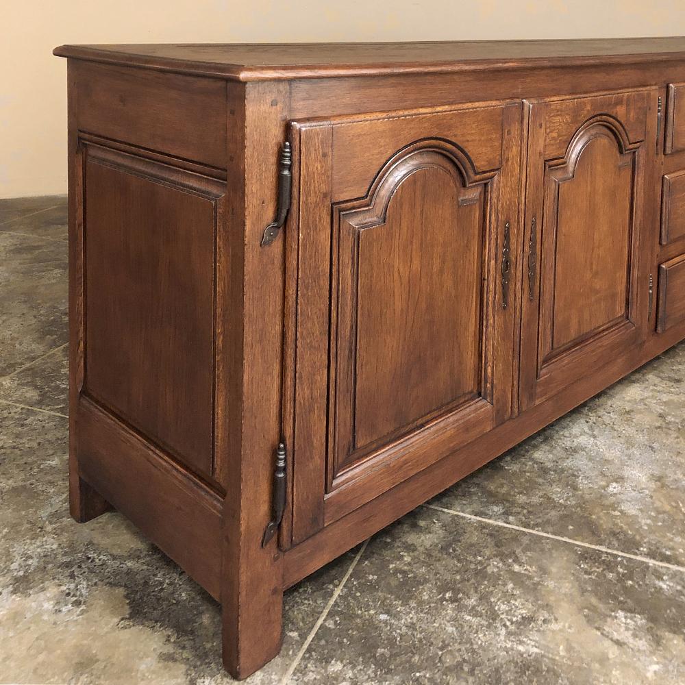19th Century Rustic Country French Credenza, Buffet For Sale 6
