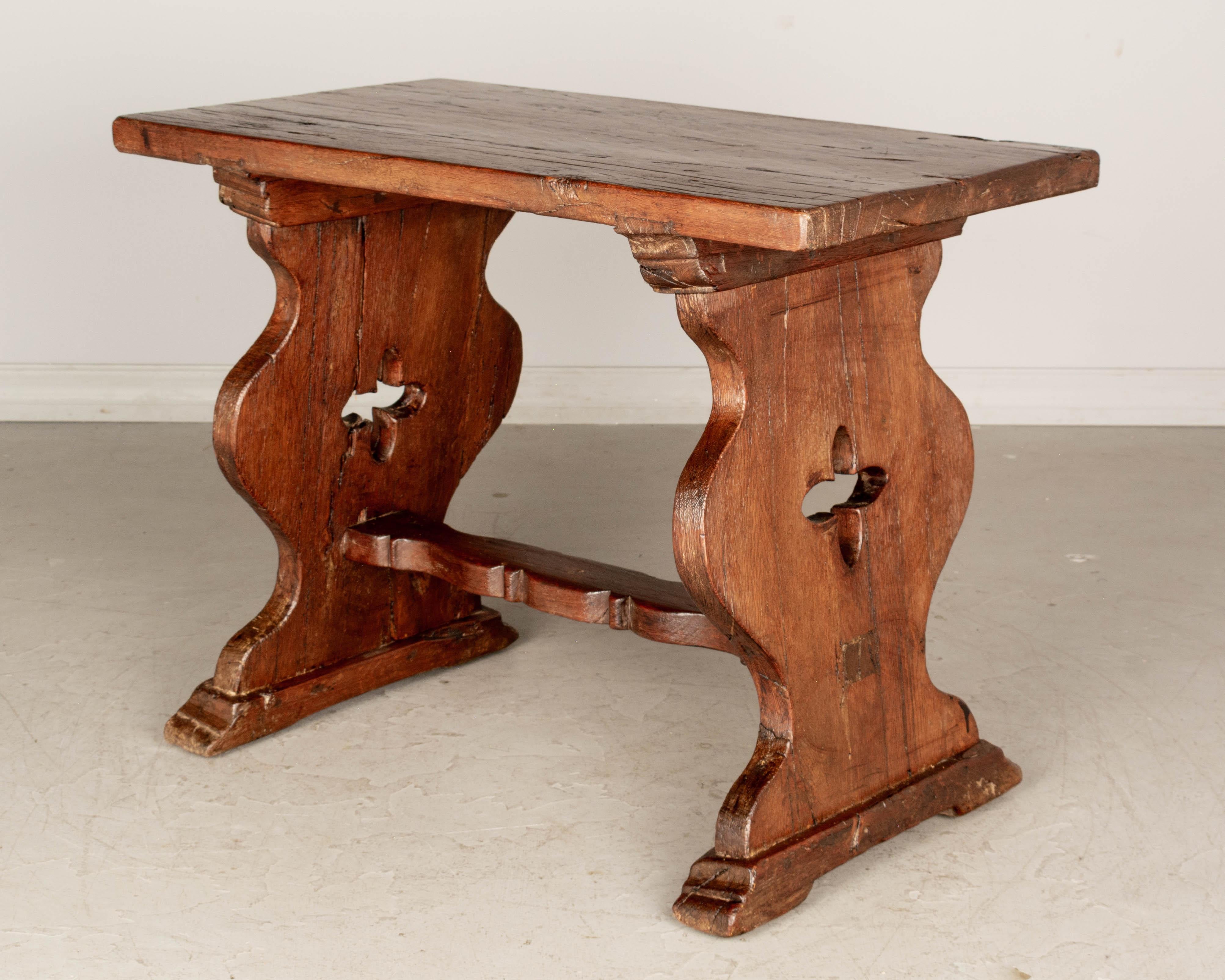 19th Century Rustic Country French Side Table In Good Condition In Winter Park, FL