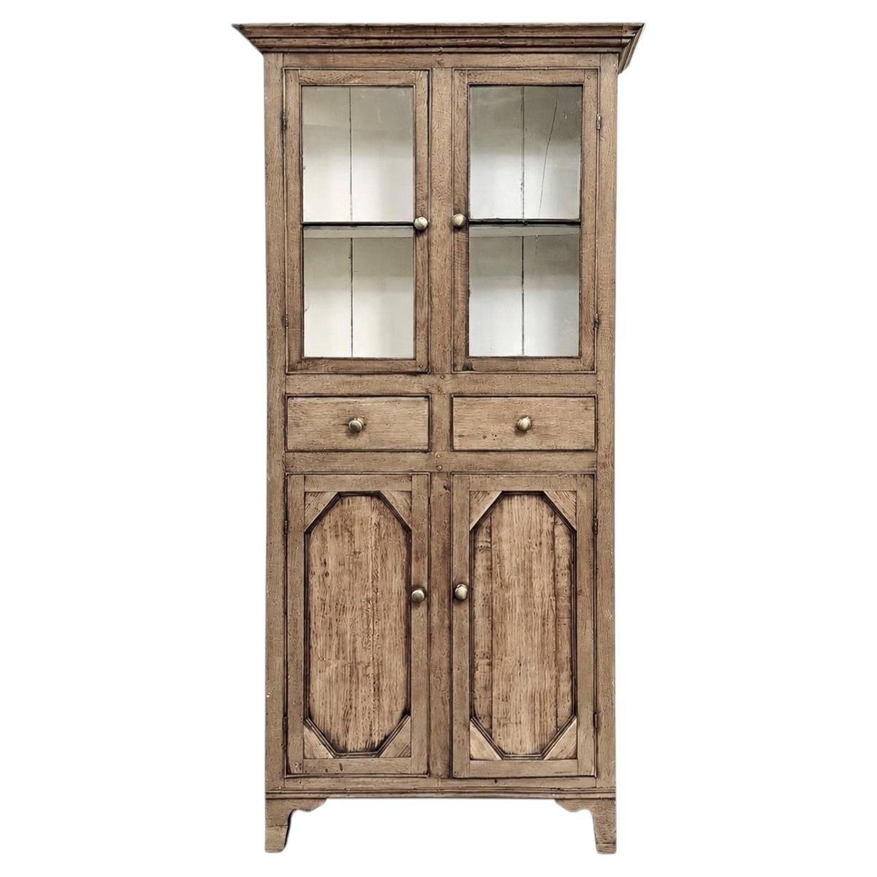 19th Century Rustic Country French Stripped Pine Vitrine For Sale