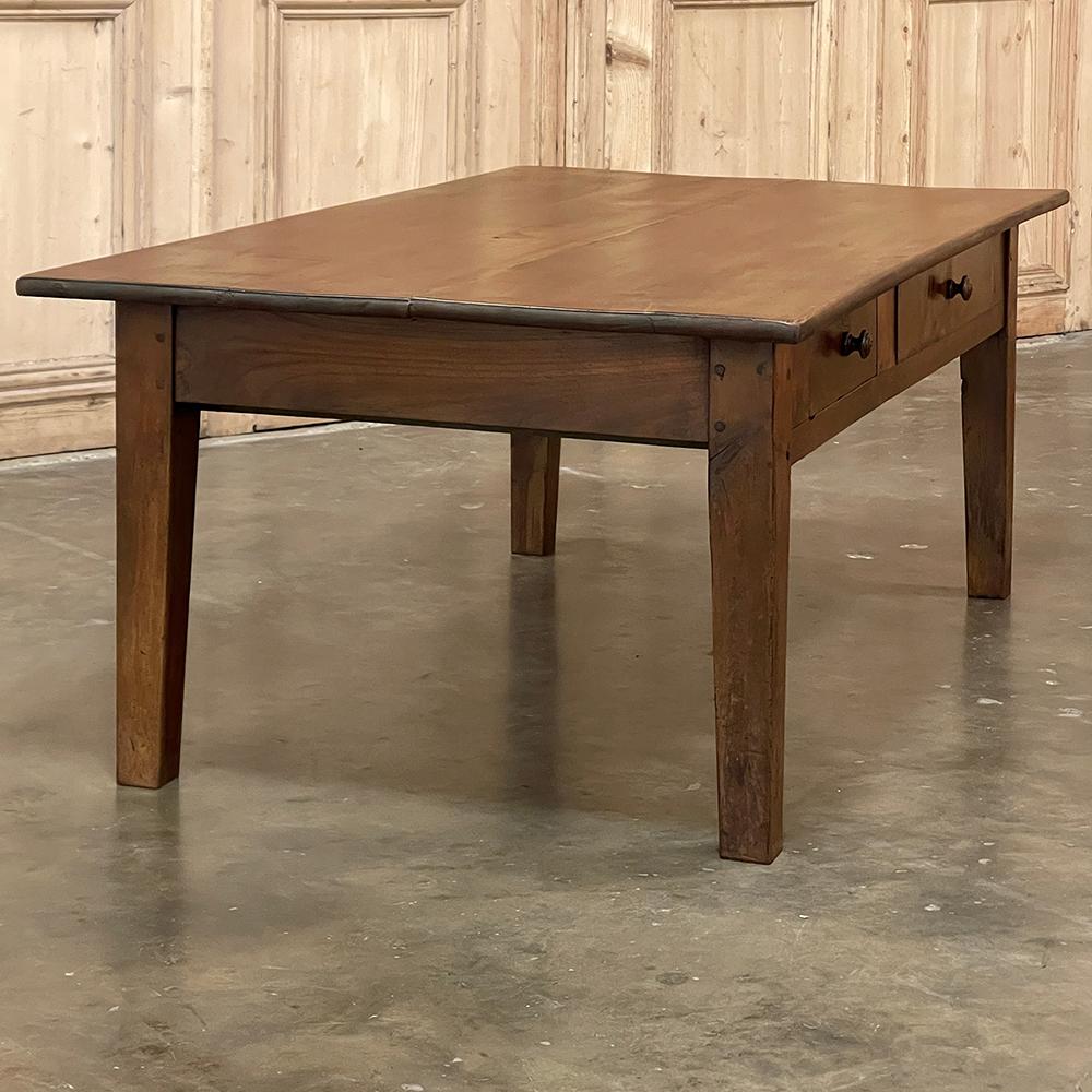 19th Century Rustic Country French Walnut Coffee Table For Sale 9