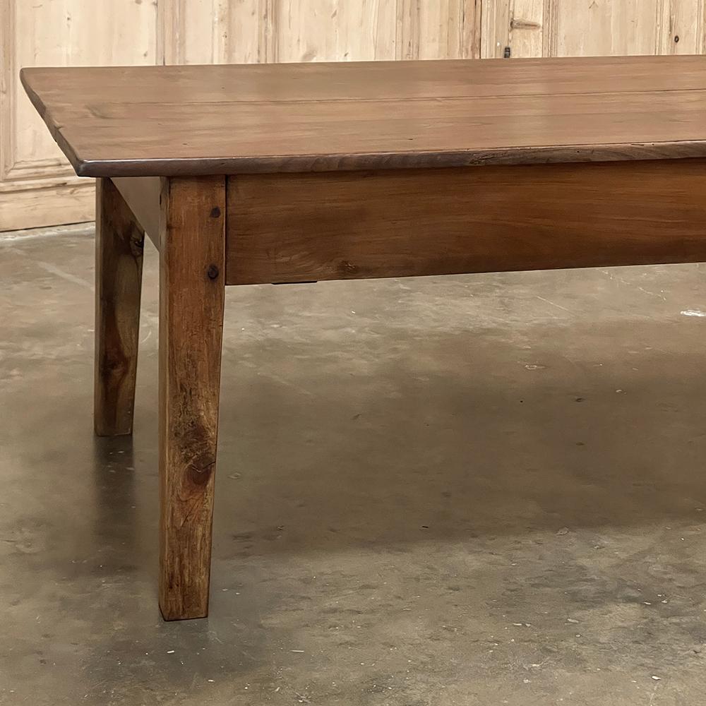 19th Century Rustic Country French Walnut Coffee Table For Sale 12