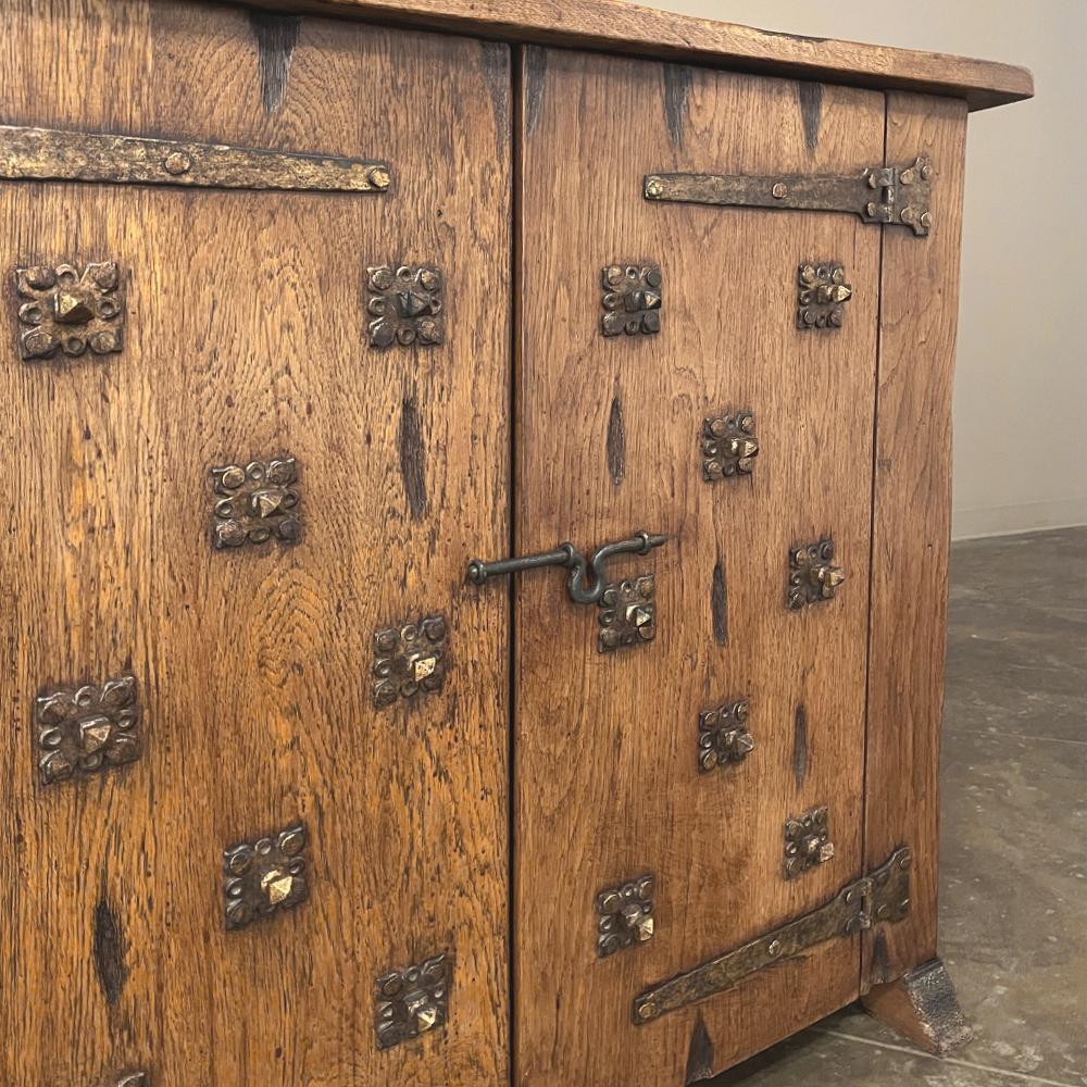 19th Century Rustic Dutch Low Buffet, Credenza For Sale 8