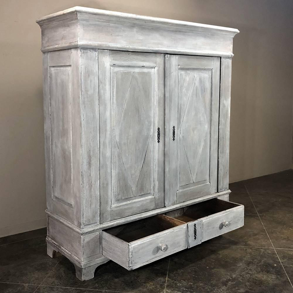 19th Century Rustic Dutch White Painted with Grey Patina Armoire In Good Condition In Dallas, TX