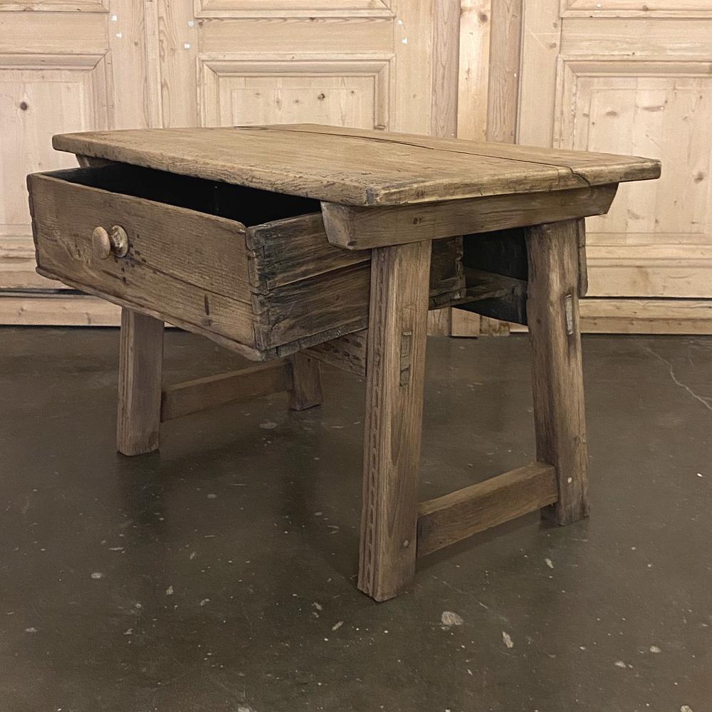 Oak 19th Century Rustic Dutch Side Table