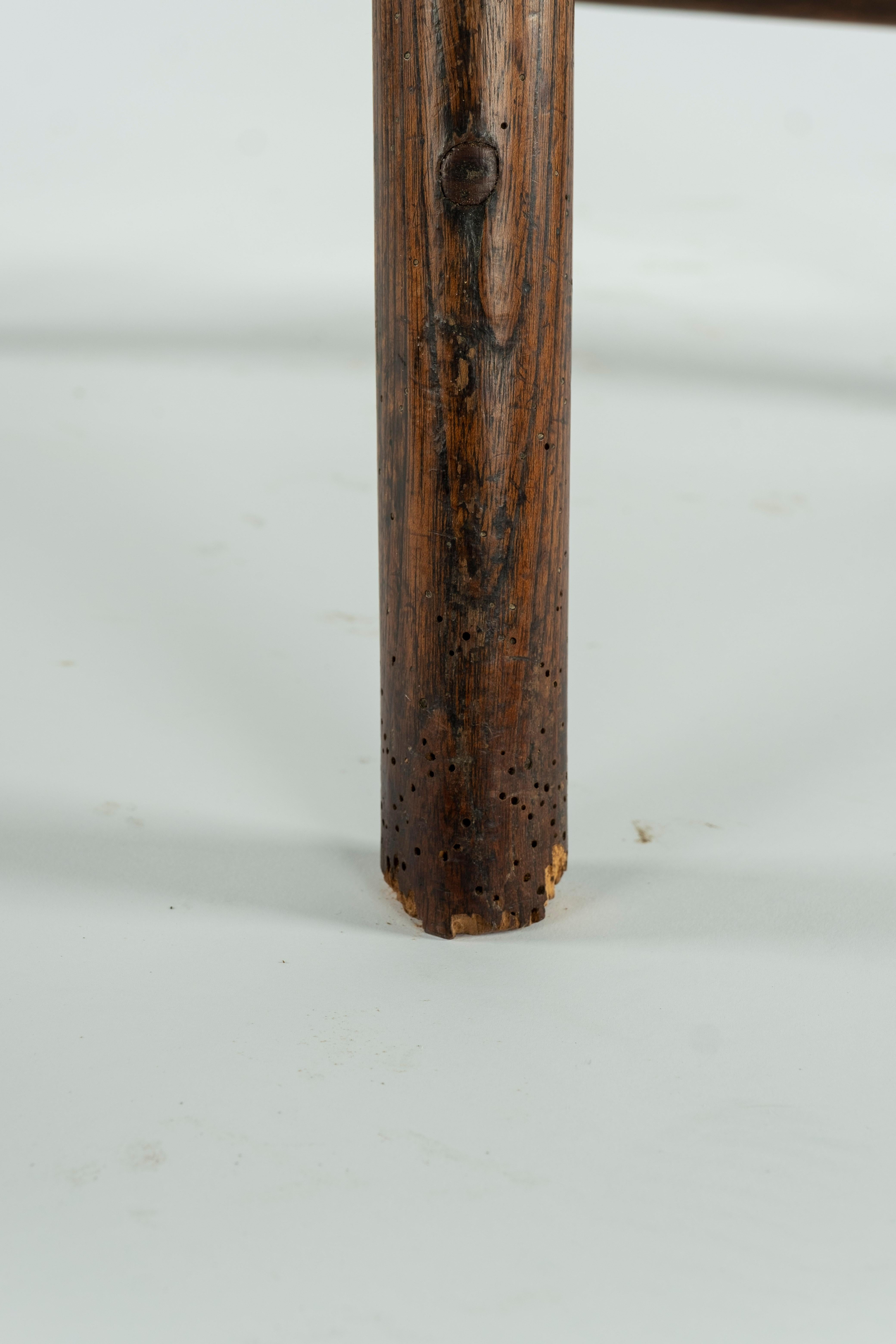 Table de criquet rustique en orme du 19ème siècle en vente 3