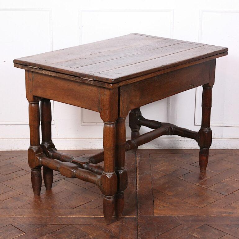 19th Century Rustic French Extending Farm Table 3