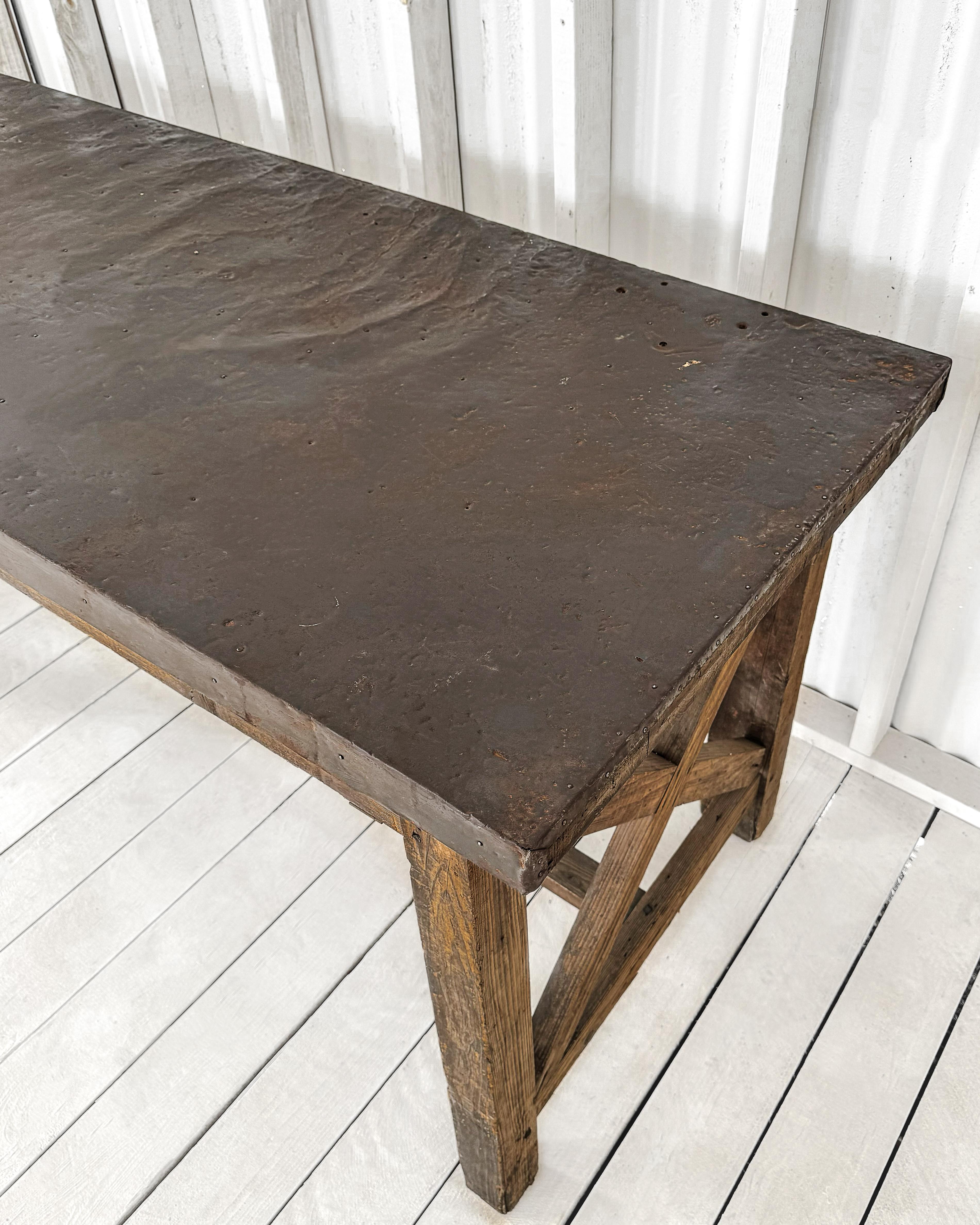 19th Century Rustic French Worktable with Metal Top For Sale 7