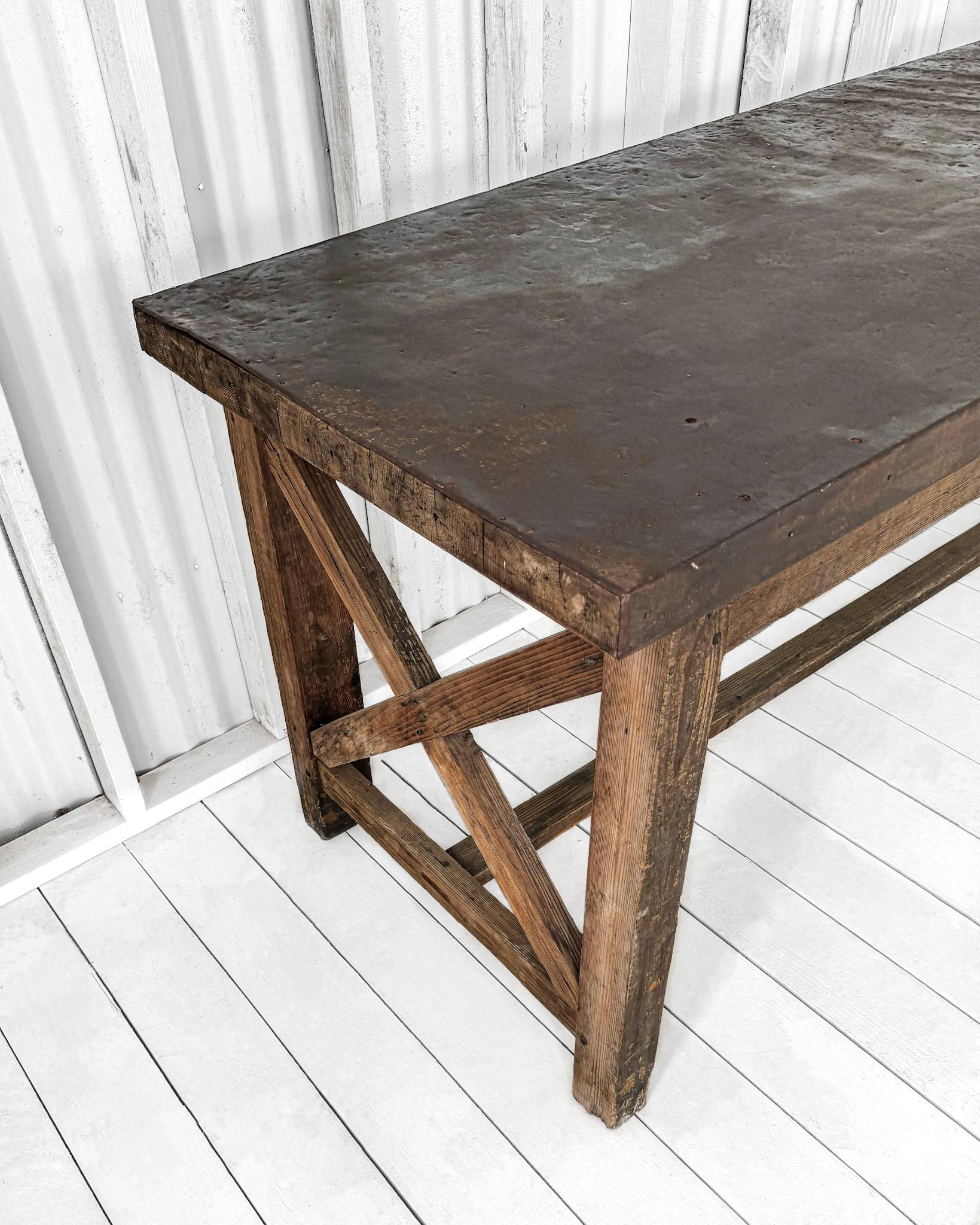 19th Century Rustic French Worktable with Metal Top For Sale 4
