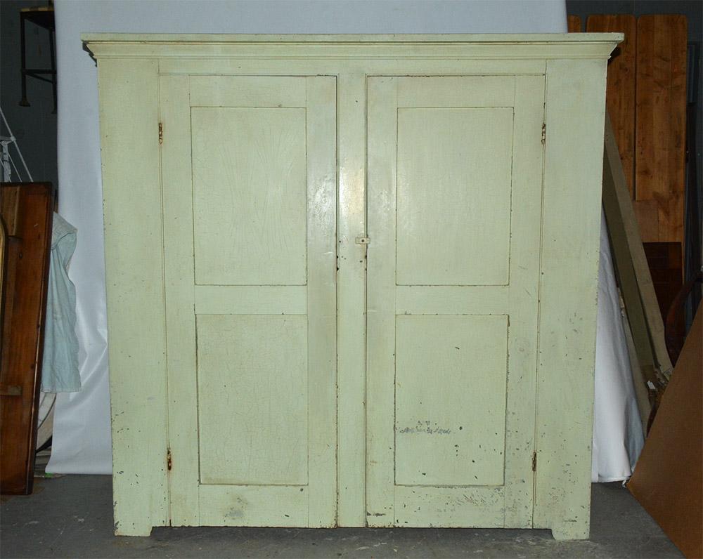 American 19th Century Rustic Hudson Valley Country Wall Cupboard