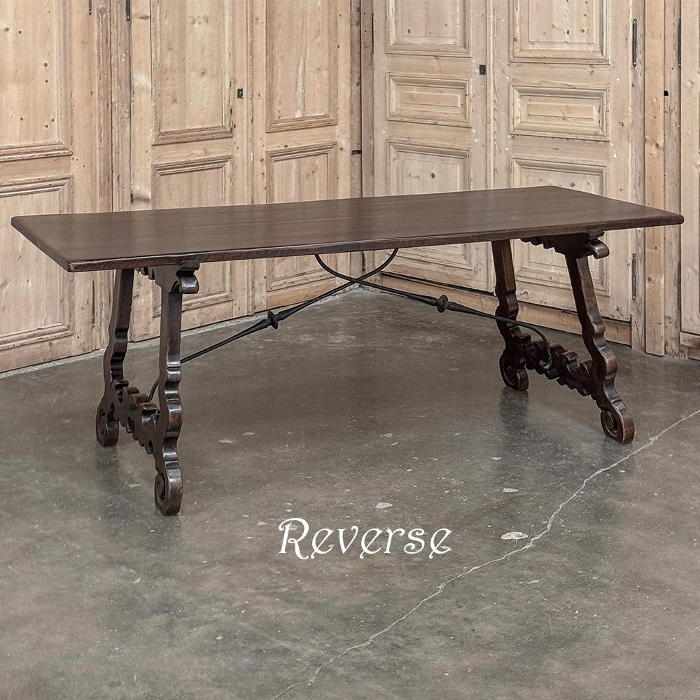 Table de salle à manger rustique italienne du 19e siècle Bon état - En vente à Dallas, TX