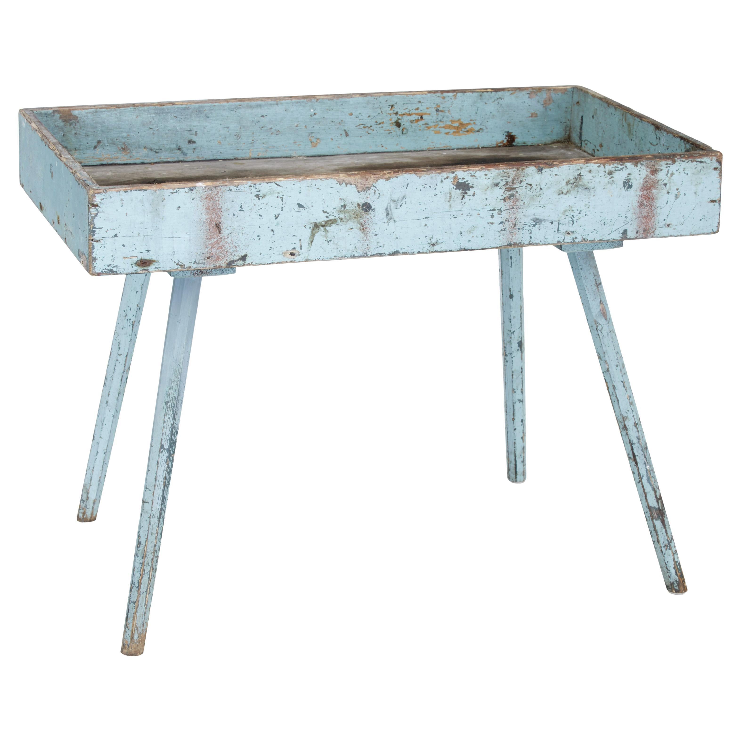 19th Century Rustic Painted Pine Garden Room Tray Table For Sale