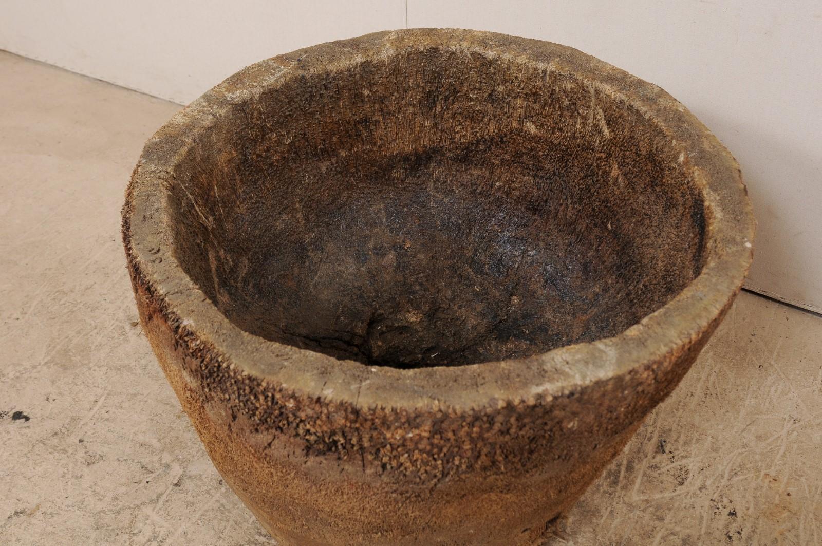 19th Century Rustic Palm Root Storage Pot from Guatemala 5