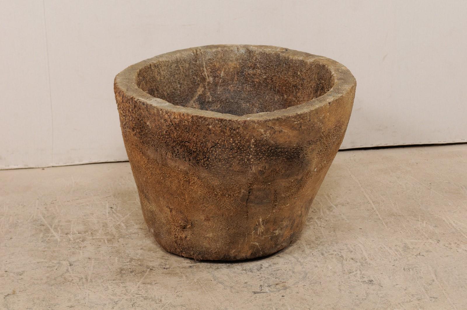 19th Century Rustic Palm Root Storage Pot from Guatemala 3