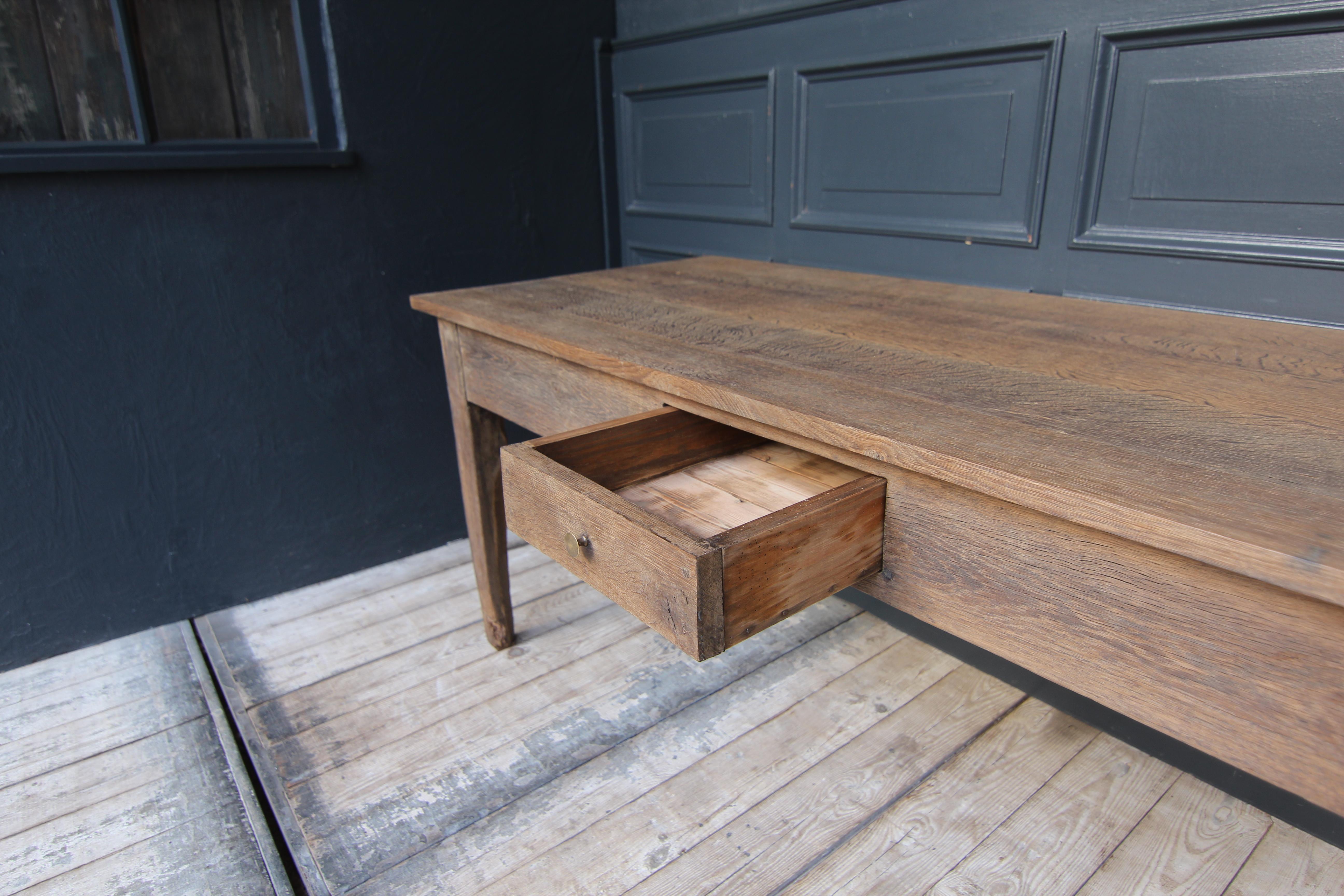 19th Century Rustic Rectangular Oak Table For Sale 9