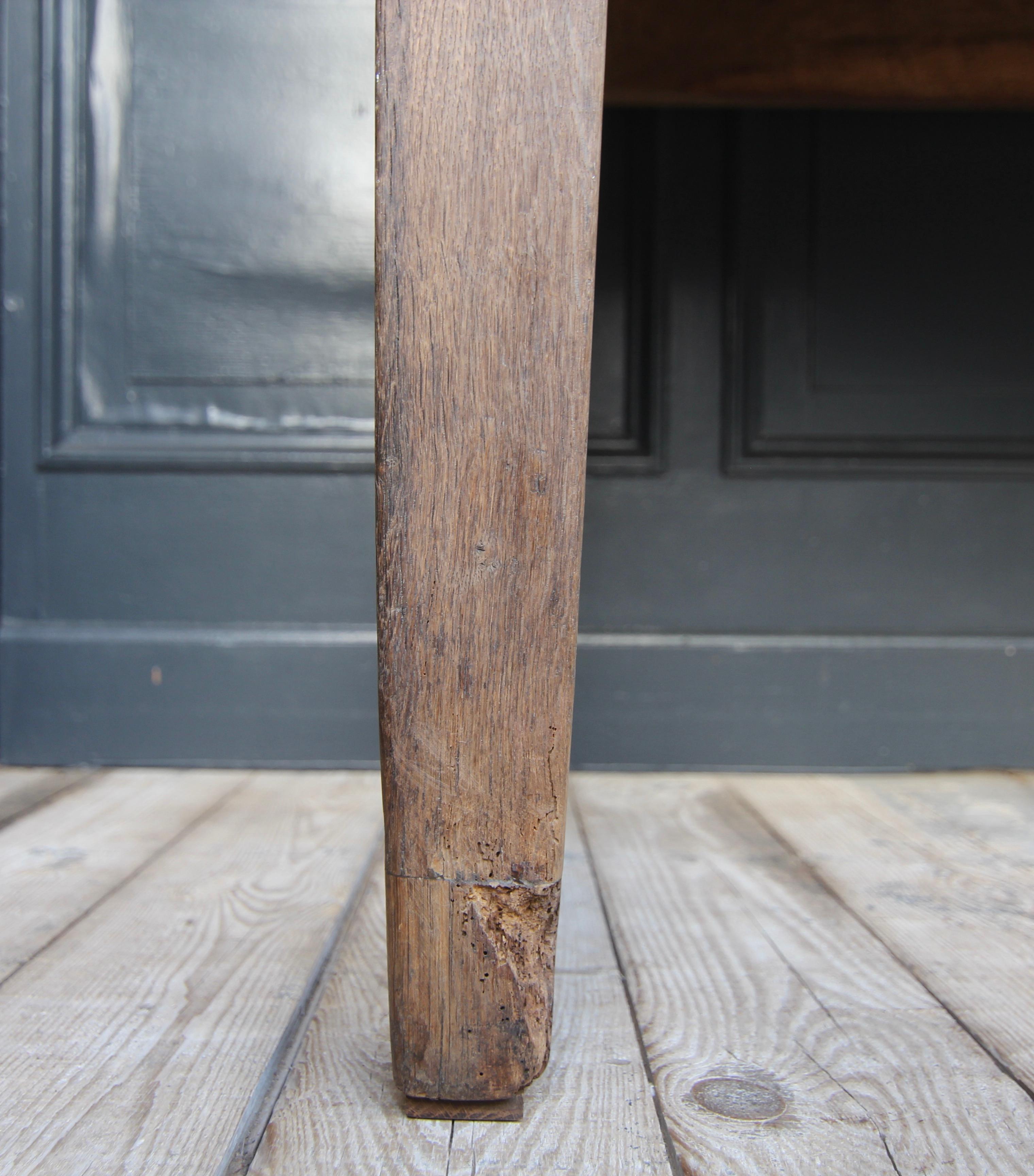 19th Century Rustic Rectangular Oak Table For Sale 10