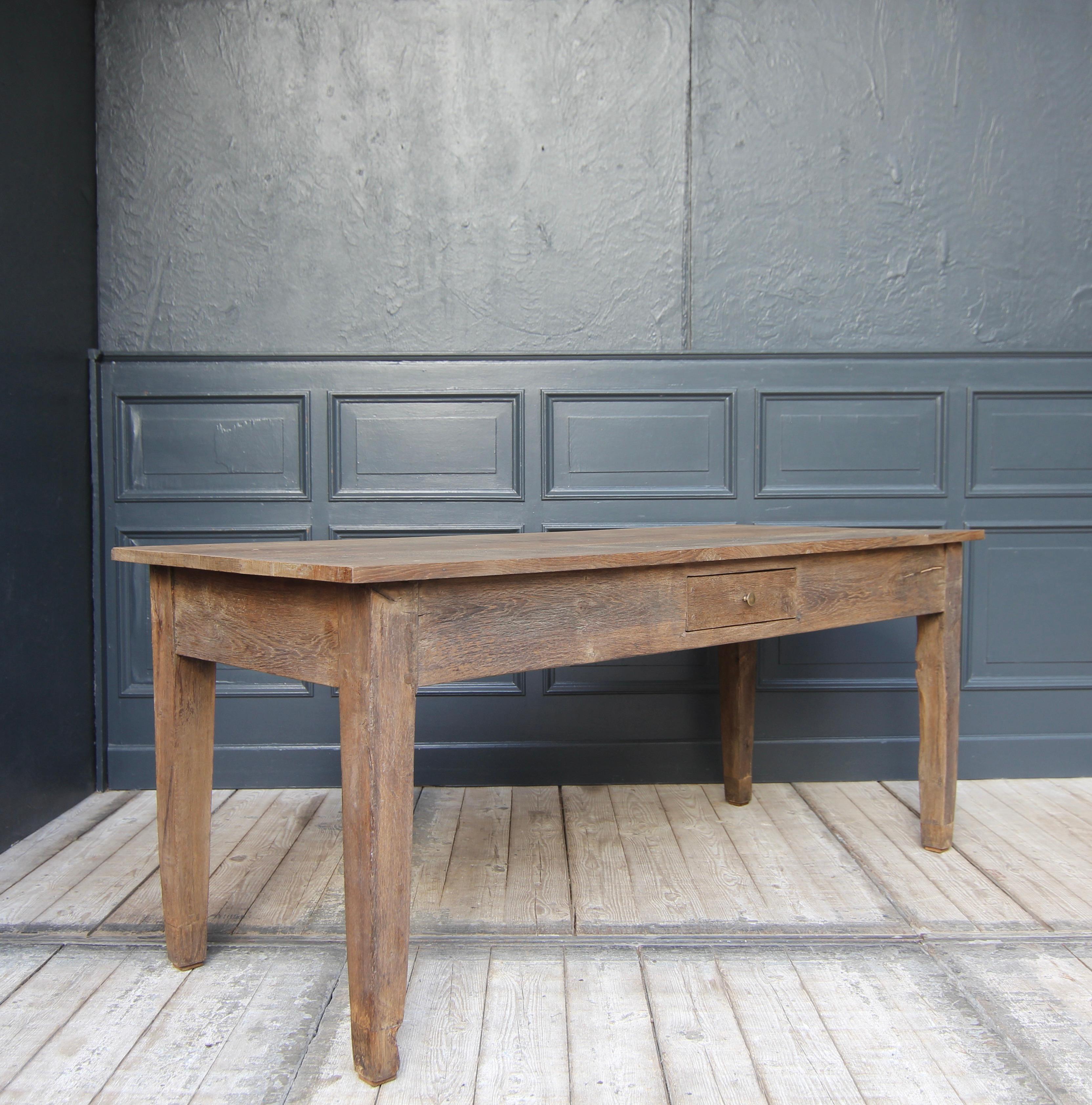 19th Century Rustic Rectangular Oak Table For Sale 14