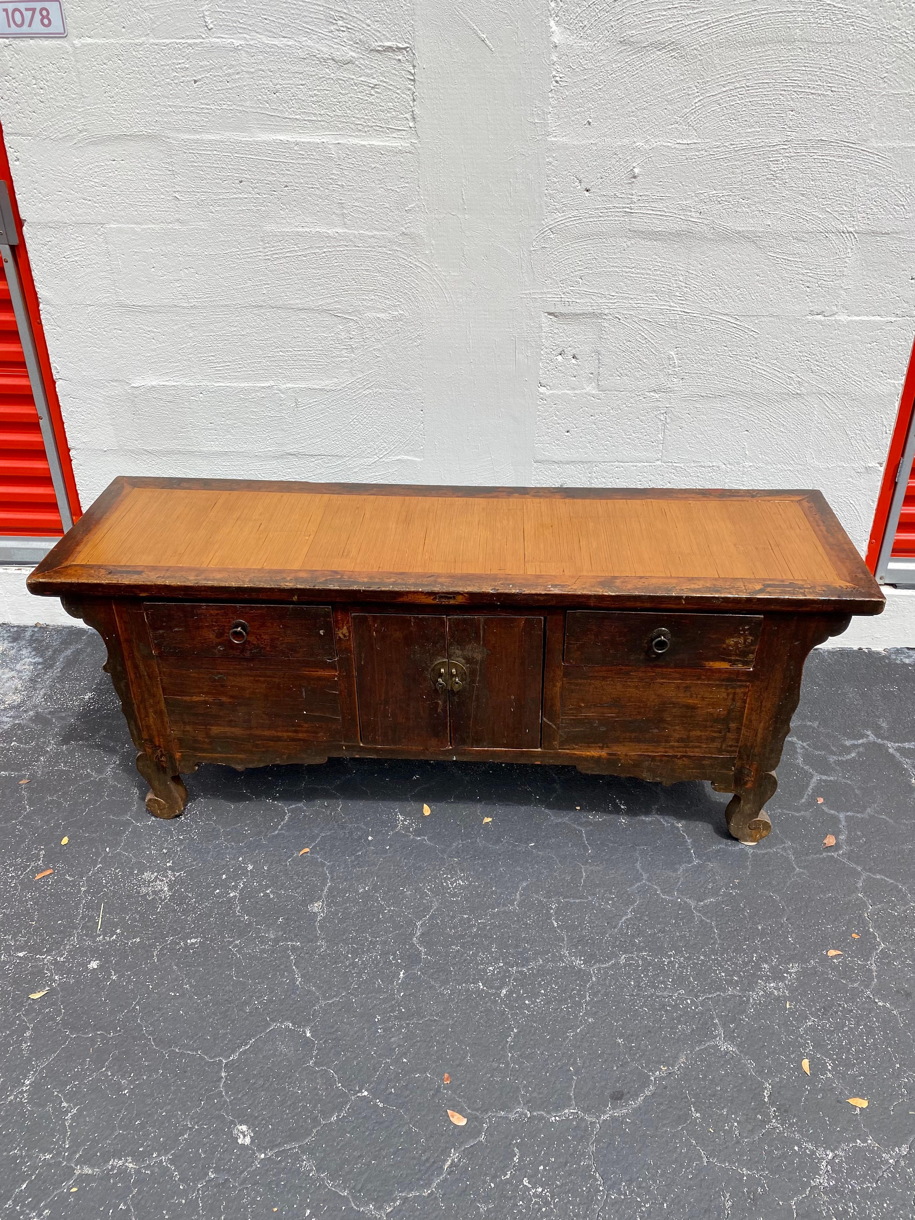 19th Century Rustic Spanish Sideboard Storage Cabinet  For Sale 2
