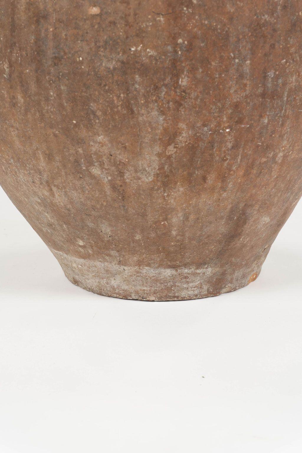 Tarro de barro rústico español del siglo XIX para aceitunas Terracota en venta