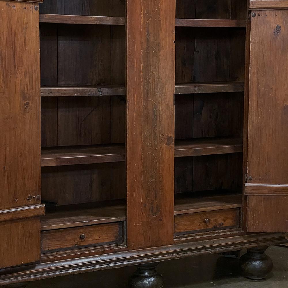 Armoire rustico svedese del 19° secolo dipinto in vendita 1