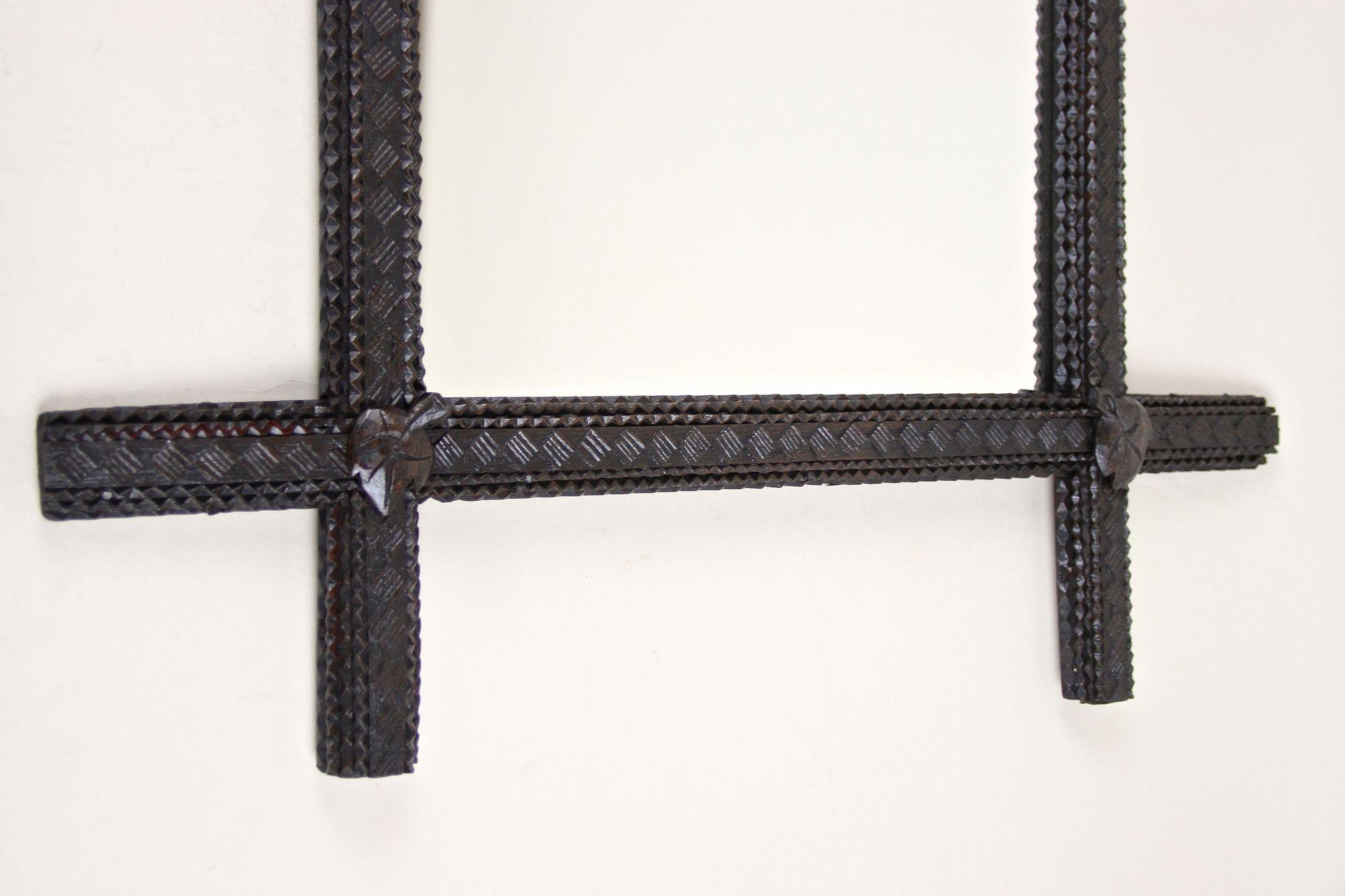 19th Century Rustic Tramp Art Mirror, Hand Carved, Austria, circa 1840 For Sale 2