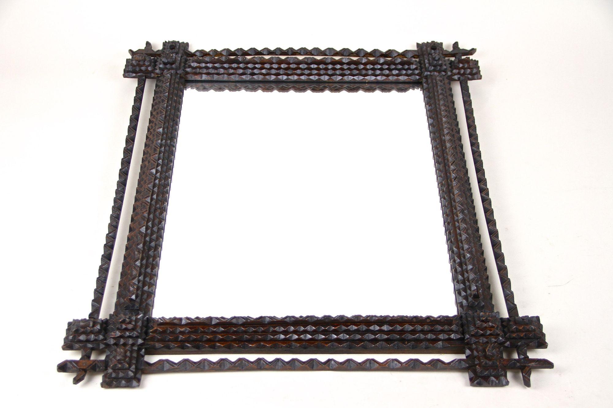 Miroir Rustique Art Carved du 19ème siècle - Sculpté à la main, Autriche, circa 1870 en vente 4