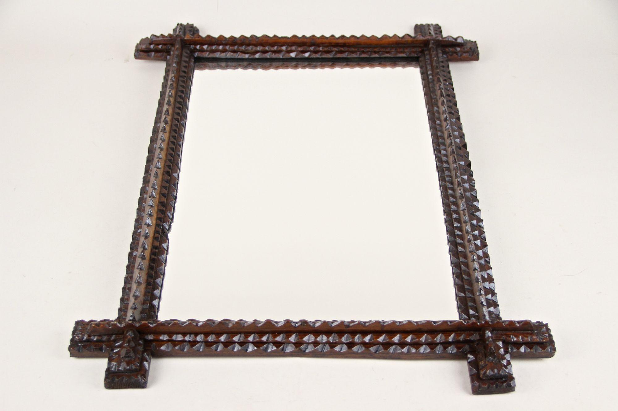 19th Century Rustic Tramp Art Mirror, Notch Cut Design, Austria ca. 1870 For Sale 6