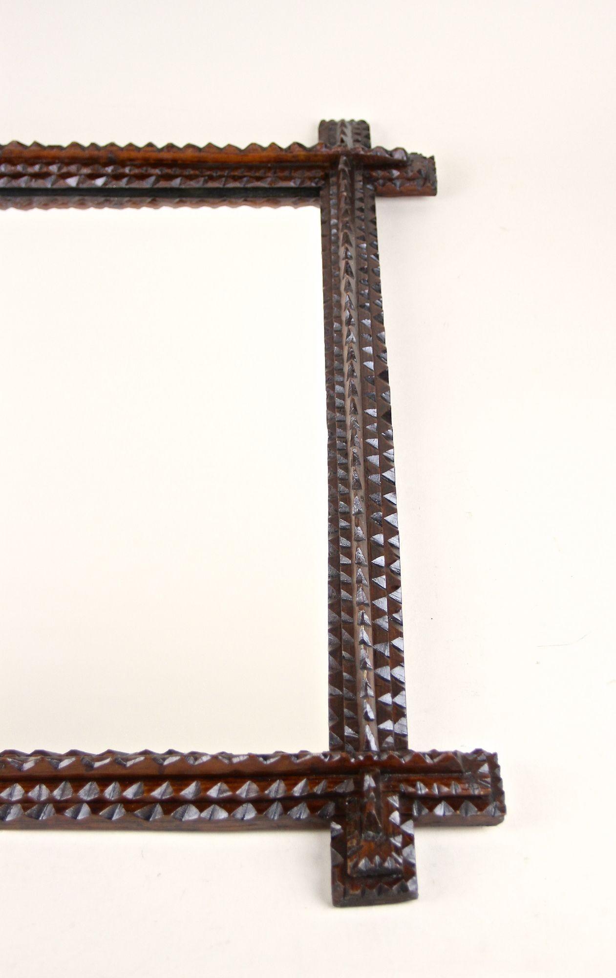 19th Century Rustic Tramp Art Mirror, Notch Cut Design, Austria ca. 1870 For Sale 7