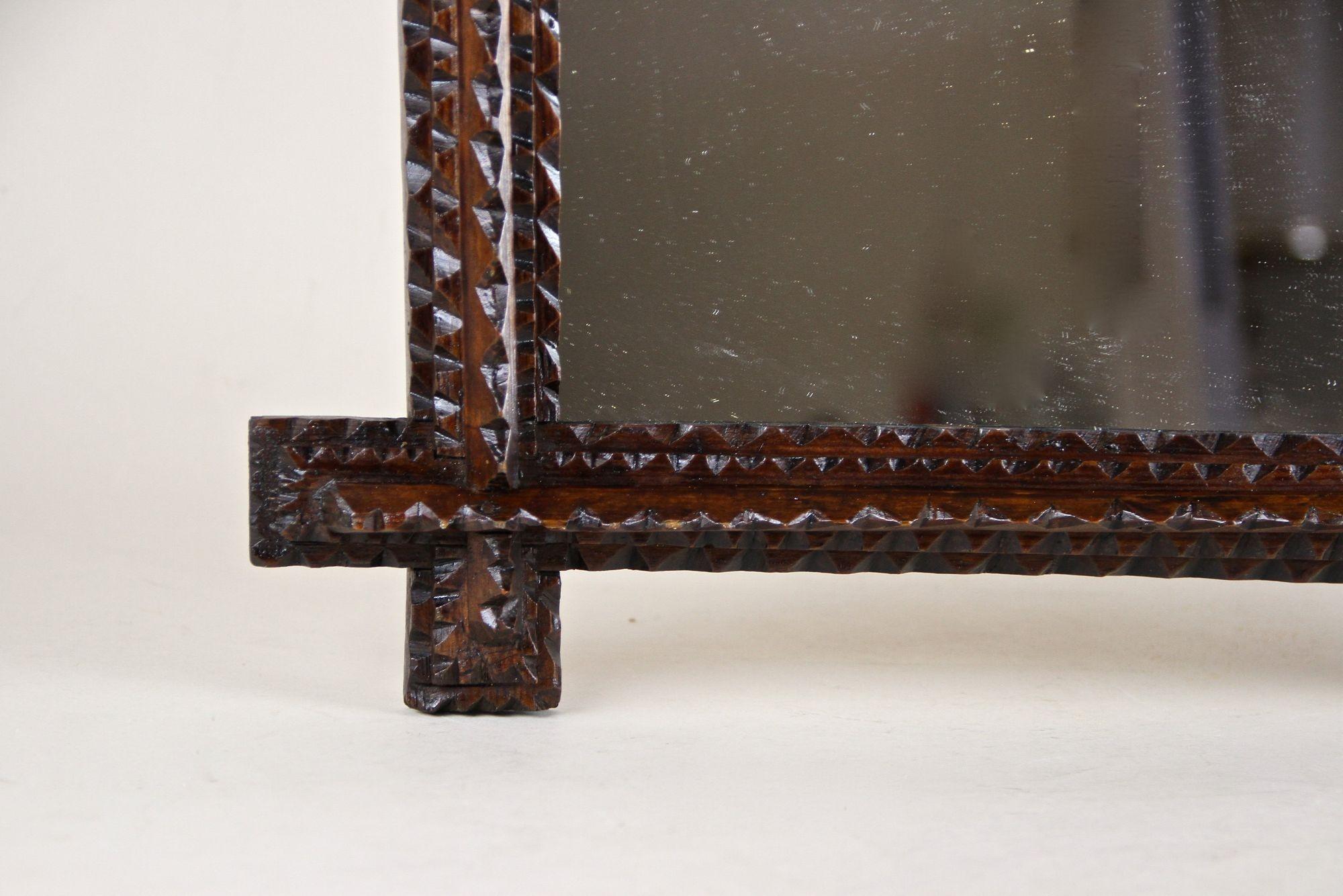 19th Century Rustic Tramp Art Mirror, Notch Cut Design, Austria ca. 1870 For Sale 2