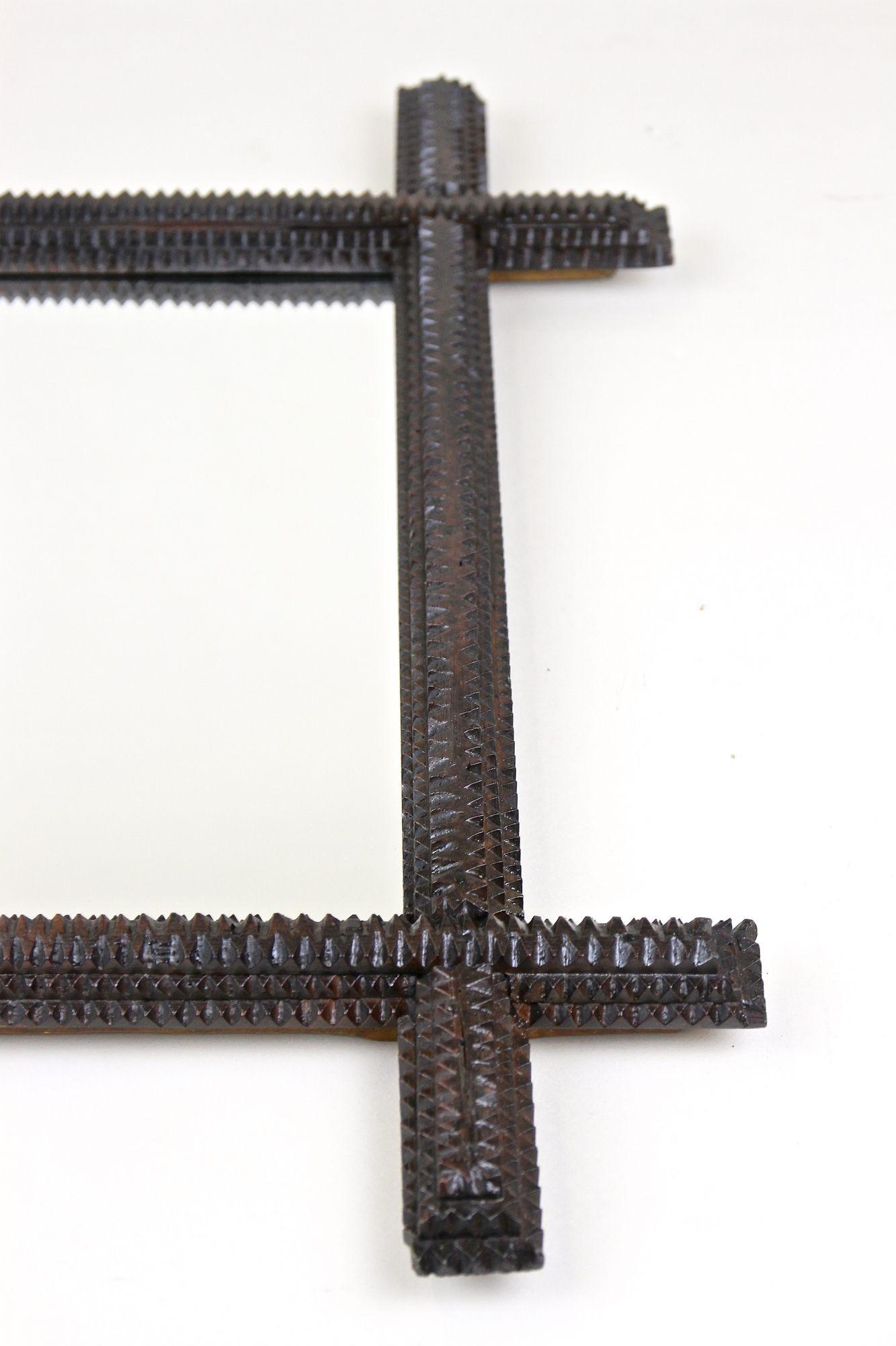 Miroir mural Rustic Tramp Art du 19ème siècle - Sculpté à la main, Autriche vers 1870 en vente 5