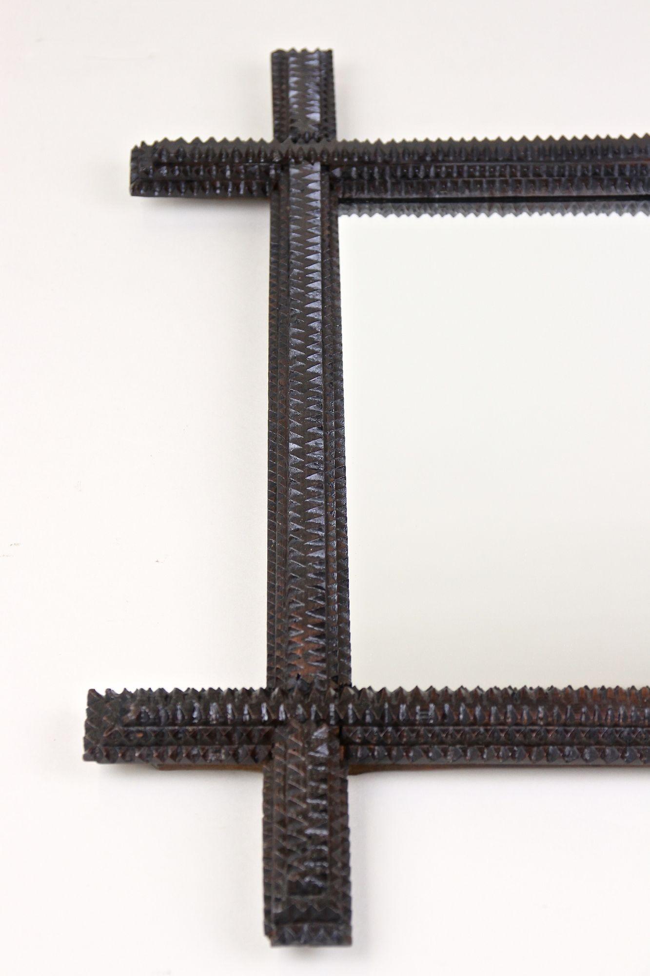 Miroir mural Rustic Tramp Art du 19ème siècle - Sculpté à la main, Autriche vers 1870 en vente 6