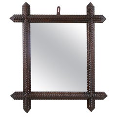 Specchio da parete rustico Tramp Art del XIX secolo, intagliato a mano, Austria circa 1880