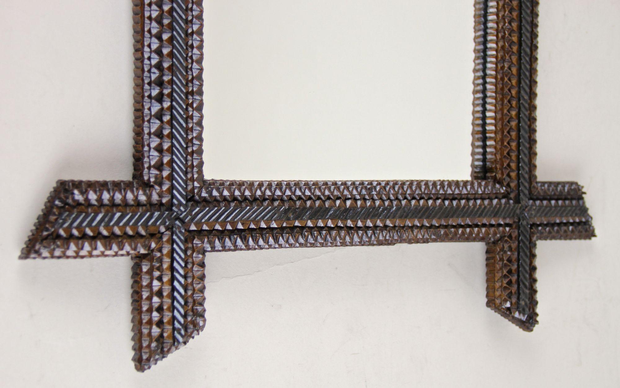 19th Century Rustic Tramp Art Wall Mirror, Notch Cut, Austria, circa 1880 For Sale 2