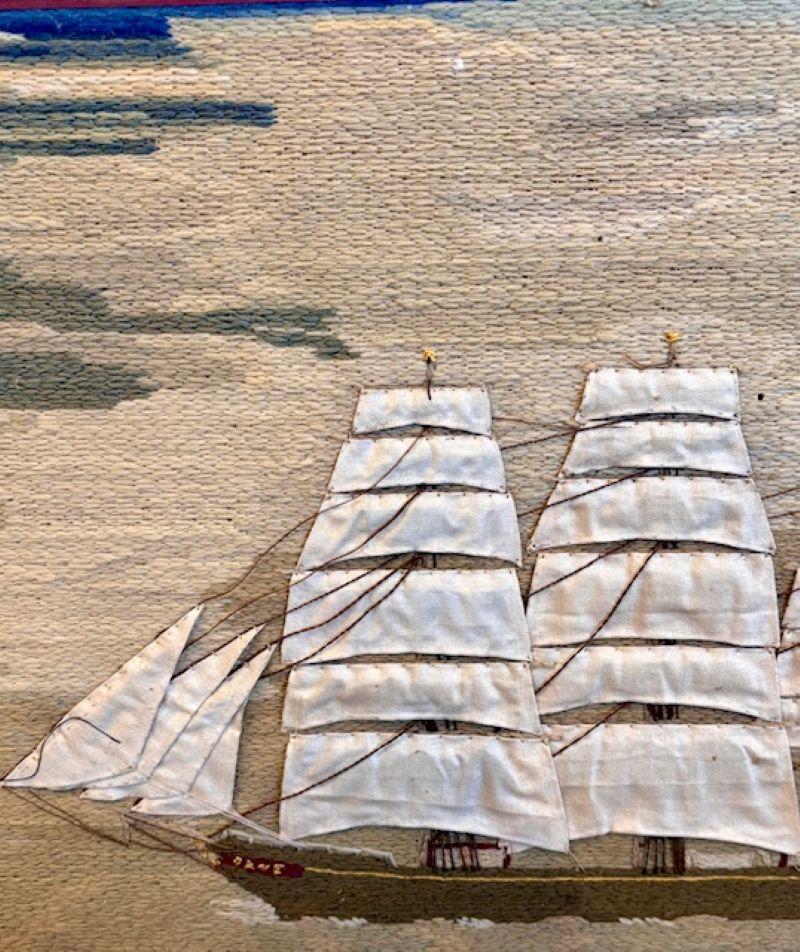 Immagine di lana da marinaio della nave mercantile JANE a gonfie vele, risalente al 1840 circa, realizzata a mano e raffigurante una veduta a dritta di una nave clipper completamente armata, con la bandiera britannica che sventola dalla prua della