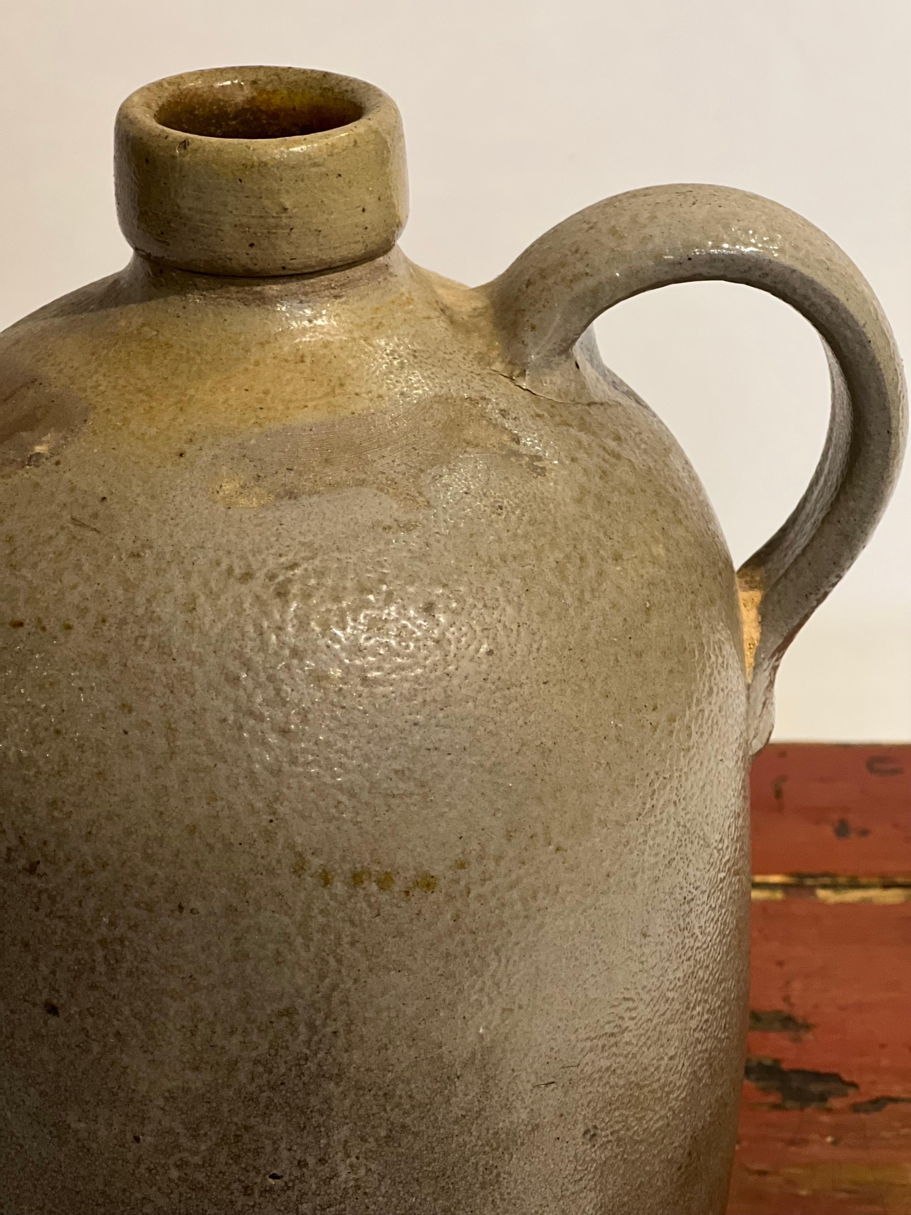 Antique 19th Century Salt Glazed Stoneware Jugs and Blacking Bottle, a Set In Good Condition For Sale In Doylestown, PA