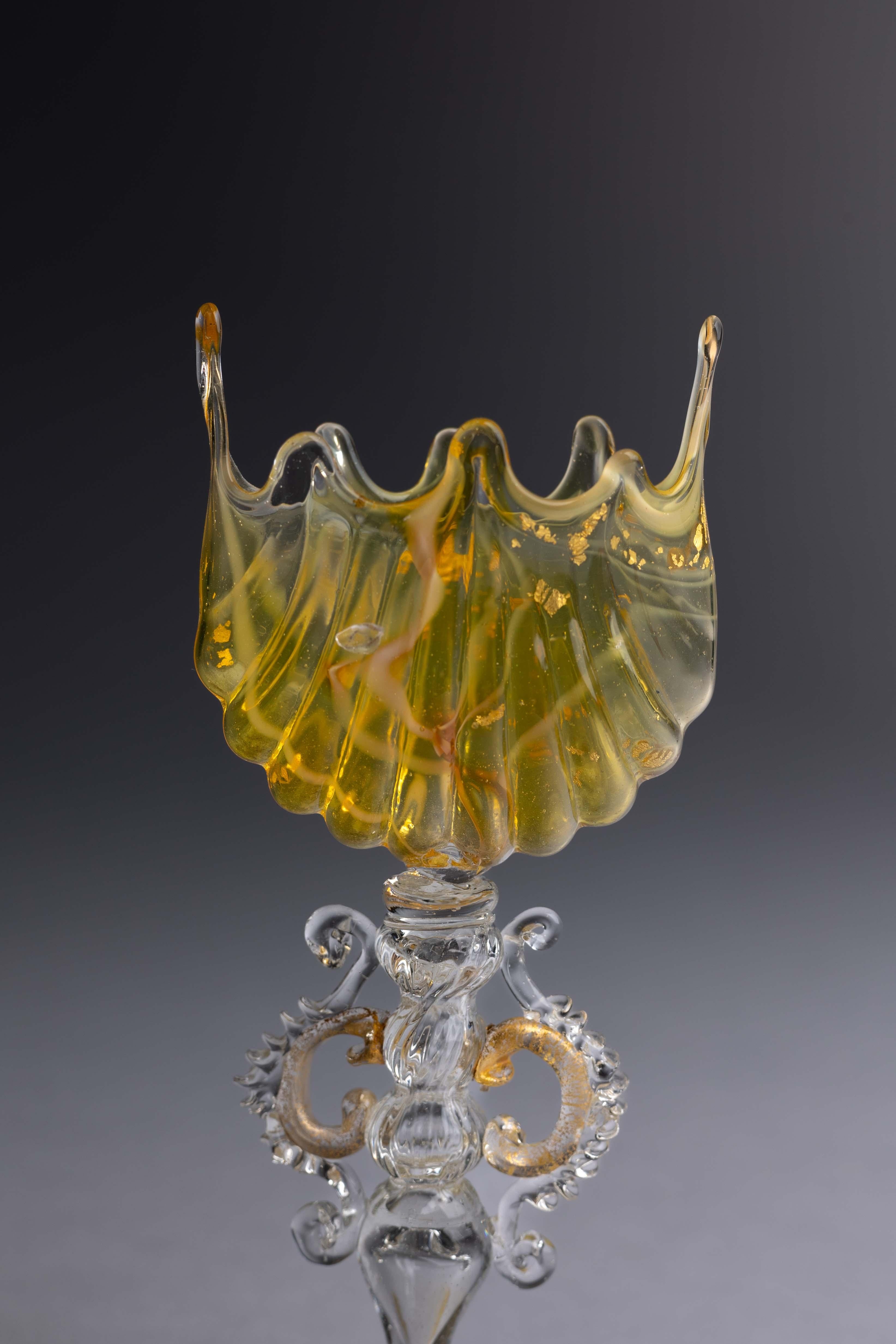 Vase à gobelet italien de Murano du XIXe siècle, Salviati en vente 1