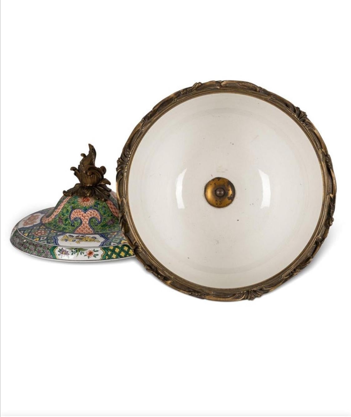 19. Jahrhundert Samson Porzellan bedeckt Vase oder Potpourri Jar im Angebot 4