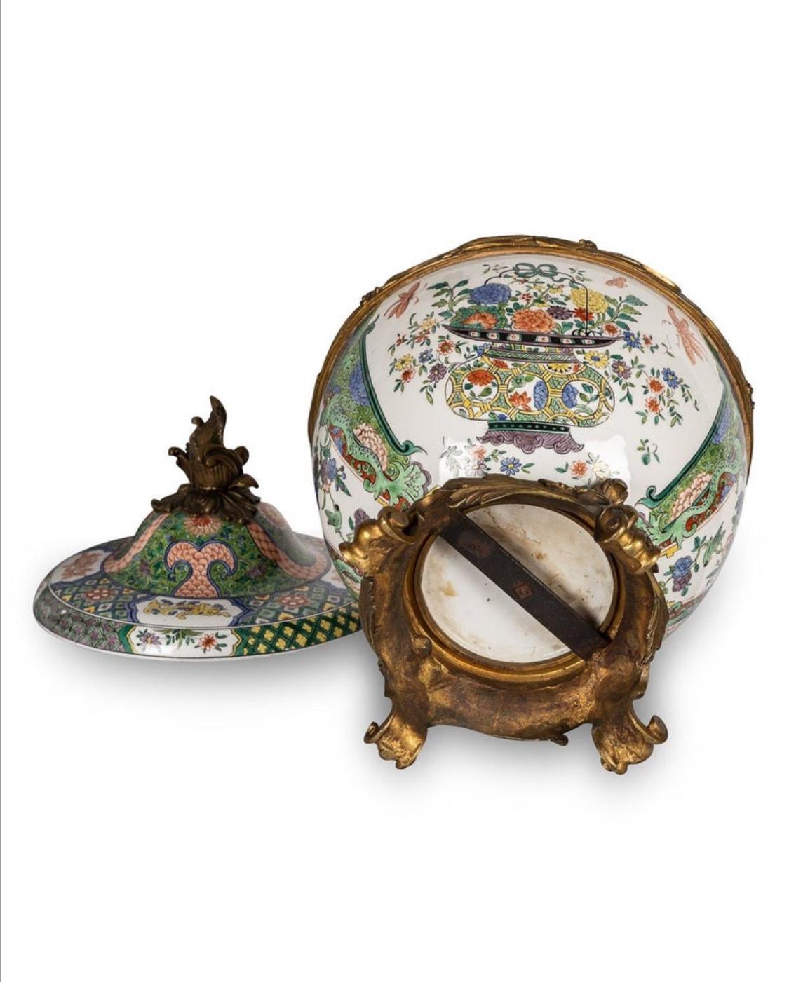 19. Jahrhundert Samson Porzellan bedeckt Vase oder Potpourri Jar (Spätes 19. Jahrhundert) im Angebot