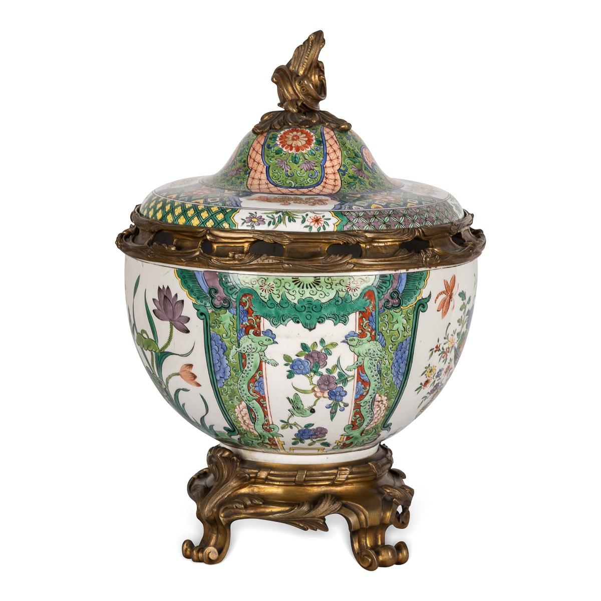 19th Century Samson Porcelain Vase & Cover Mounted on Ormolu, C.1880 For Sale 1
