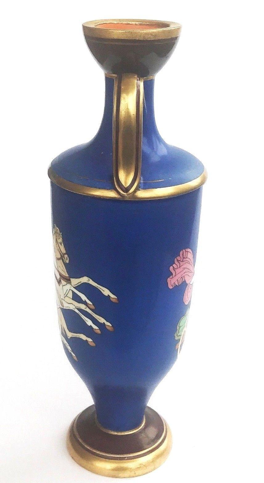 19th Century Samuel Alcock Neo Classical Porcelain Vase In Good Condition In London, United Kindgom
