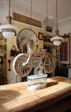 Siglo XIX San Fransisco Sutro Baths Giltwood Caballito de mar Bicicleta Arte popular