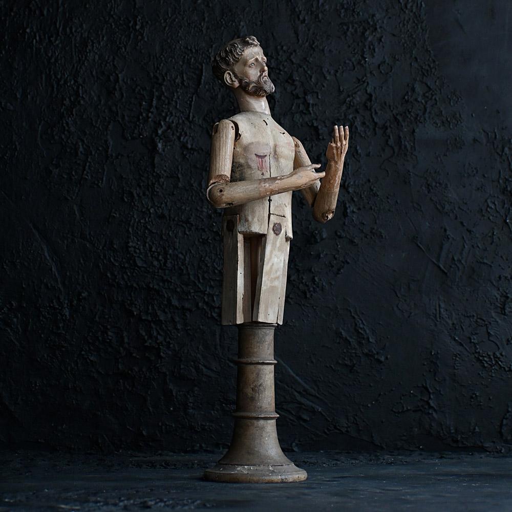 Italiano 19th Century Santos Figure in vendita
