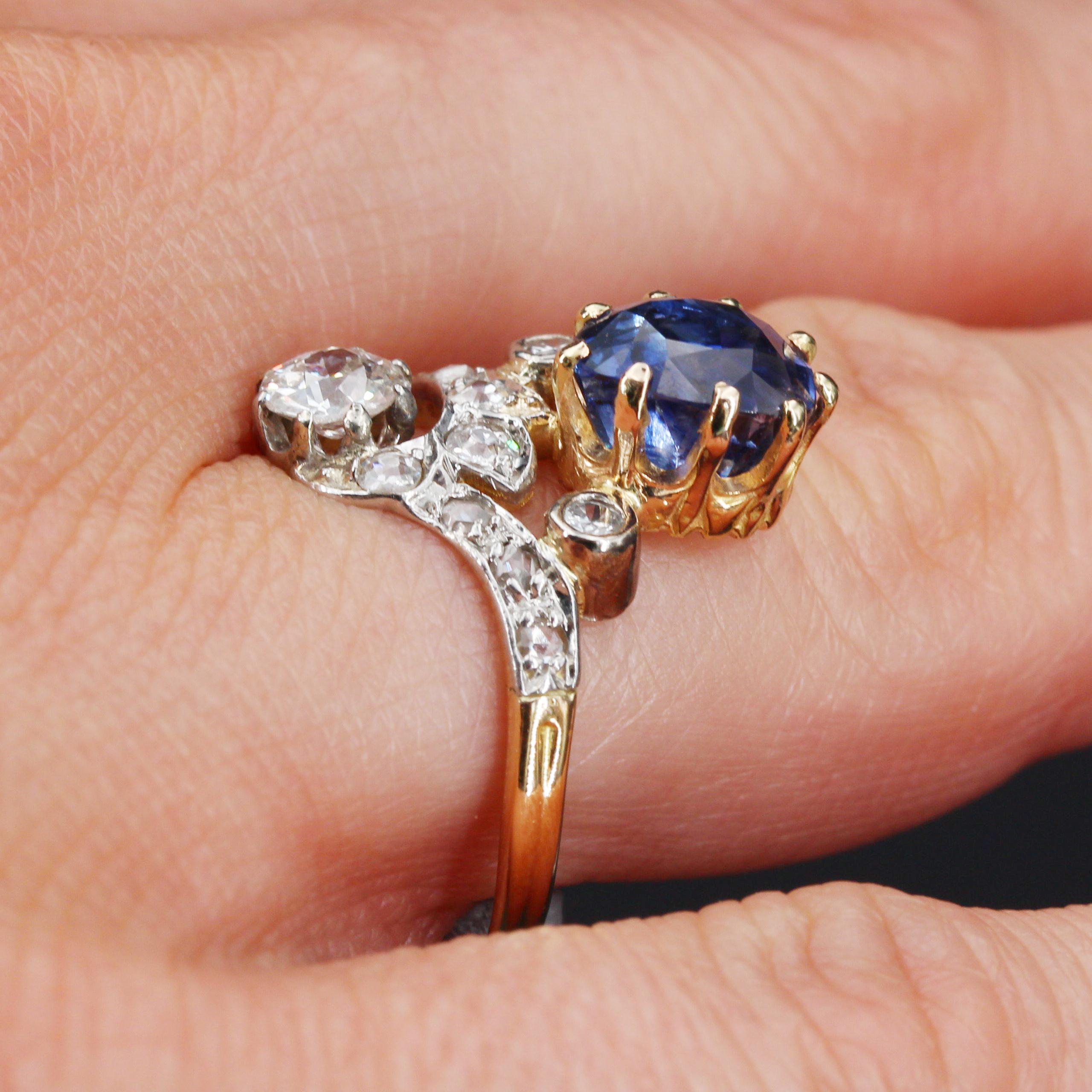 19th Century Sapphire Diamonds 18 Karat Yellow Gold Platinum Duchess Ring For Sale 3