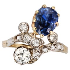 Antique 19th Century Sapphire Diamonds 18 Karat Yellow Gold Platinum Duchess Ring