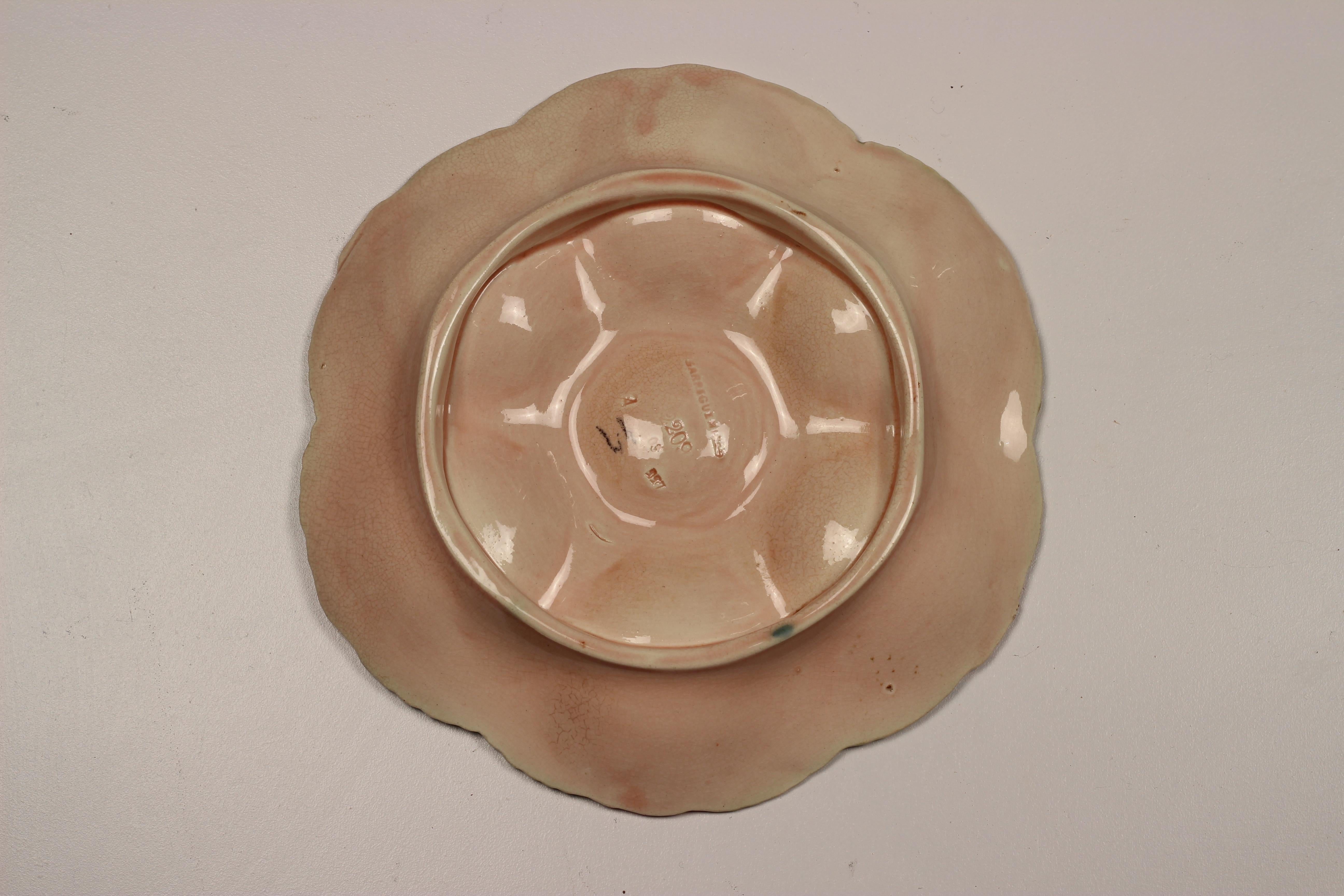 French 19th Century Sarreguemines Majolica Seaweed and Shell Barbotine Oyster Plate For Sale