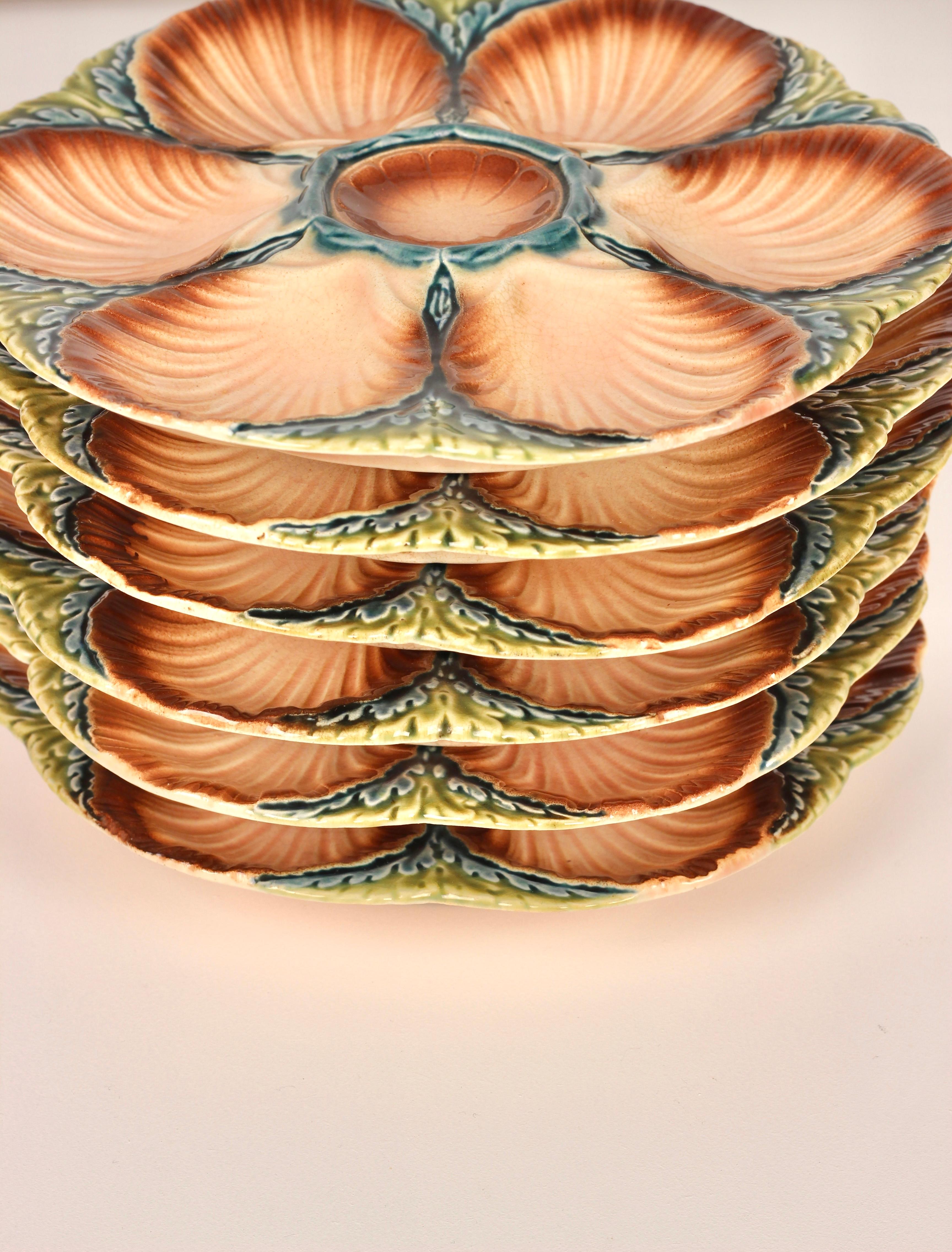 Late 19th Century 19th Century Sarreguemines Majolica Seaweed and Shell Barbotine Oyster Plate For Sale
