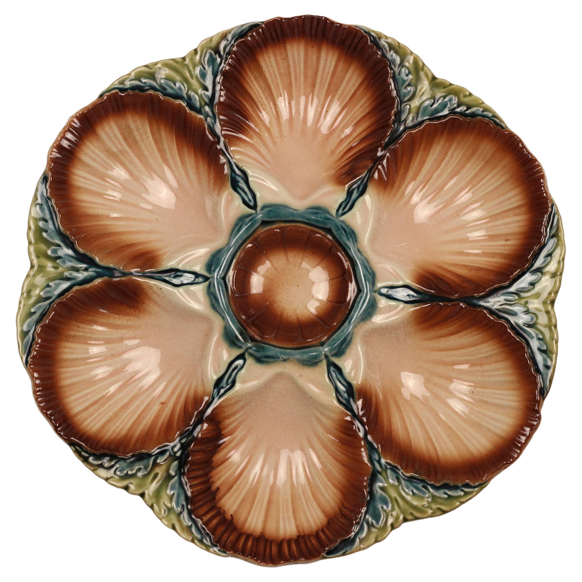 19th Century Sarreguemines Majolica Seaweed and Shell Barbotine Oyster Plate For Sale