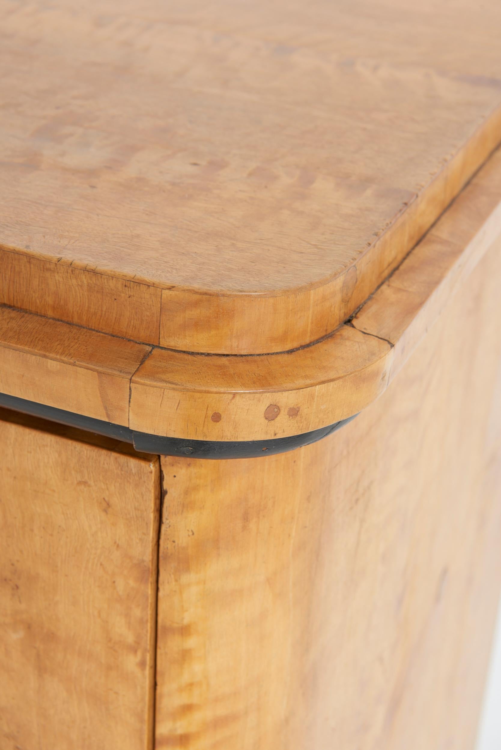 19th Century Satin Birch Chest of Drawers 11